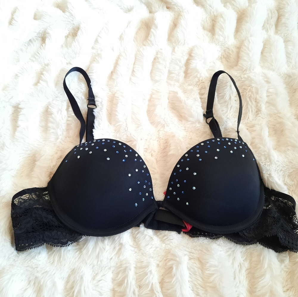 🎁(3/$40)🎁 34A La Senza the show off bra